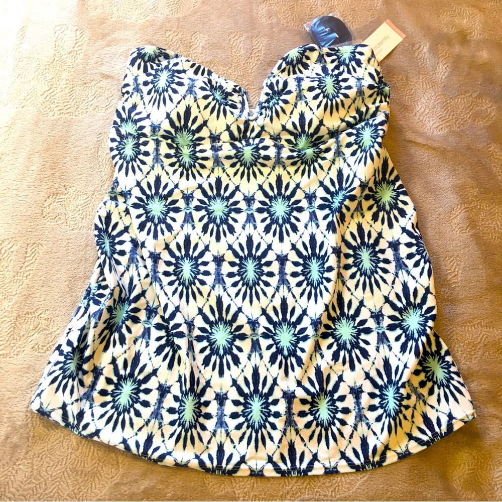 NWT Liz Lange Maternity tankini navy voyage removable strap Size L